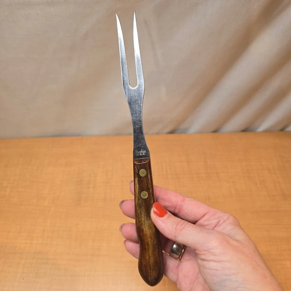 Vintage Stainless Steel Carving Fork with Wooden Handle Turkey USA‎  9